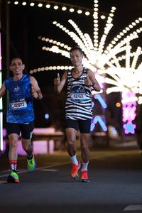 BIB: 42473, 42421
                            <button type="button" onclick="openModal(20249270)" class="btn btn-primary btn-sm float-right btn-popup" data-toggle="modal" data-target=".modal-high-quality">
                        <i class="fas fa-shopping-cart"></i> Add to Cart
                    </button>
                                            <button type="button" onclick="isThisMe(20249270, true)" class="btn btn-success btn-sm float-right btn-popup btn-isme hidden" data-toggle="tooltip" data-placement="bottom" title="นี่คือรูปของคุณใช่ไหม คลิกที่นี่เพื่อเอาเข้าอัลบั้ม">
                        <i class="fas fa-plus"></i> Add to album
                    </button>
                    <button type="button" onclick="isThisMe(20249270, false)" class="btn btn-warning btn-sm float-right btn-popup btn-isnotme hidden">
                        <i class="fas fa-ban"></i> Remove from album
                    </button>